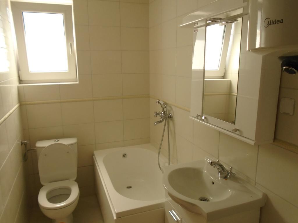 Apartments Kanli Kula Herceg Novi Bagian luar foto